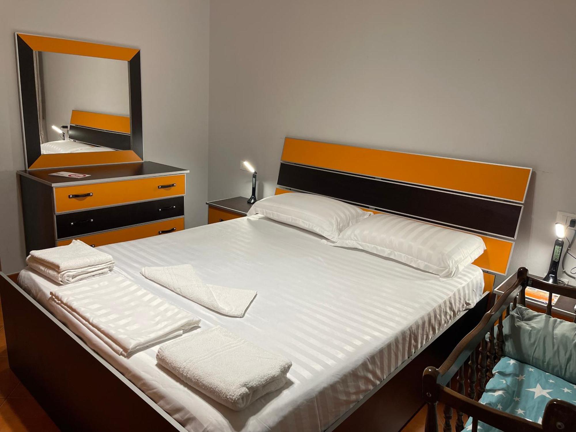 City Center Apartment Galeria تيرانا المظهر الخارجي الصورة