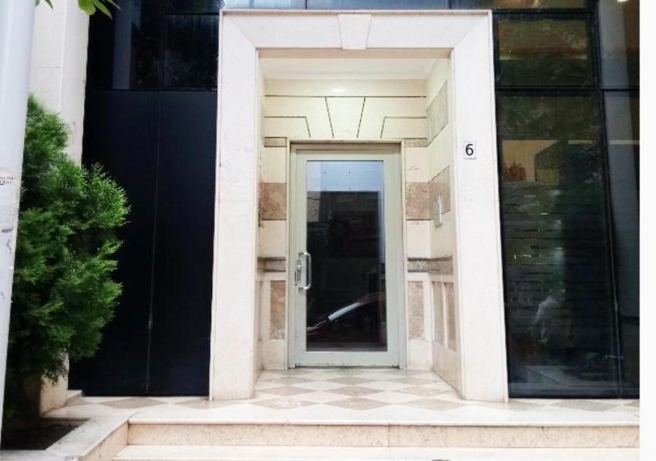 City Center Apartment Galeria تيرانا المظهر الخارجي الصورة
